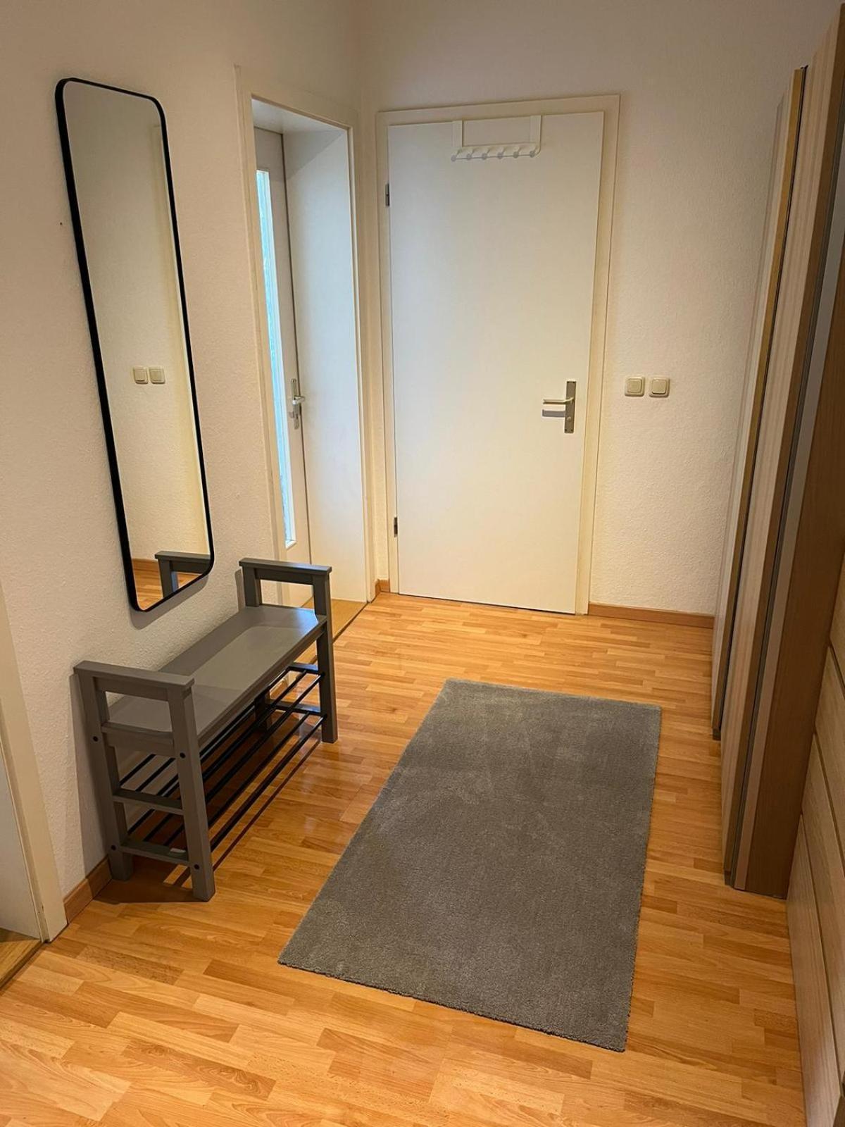 Leuben - Stylisch - Balkon - Kueche Apartment *